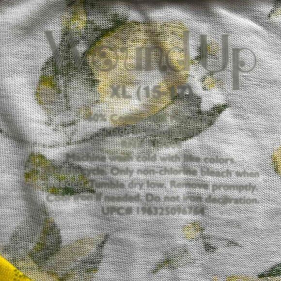 Ladies lemon print top Wound up size XL (15-17) - Picture 4 of 6